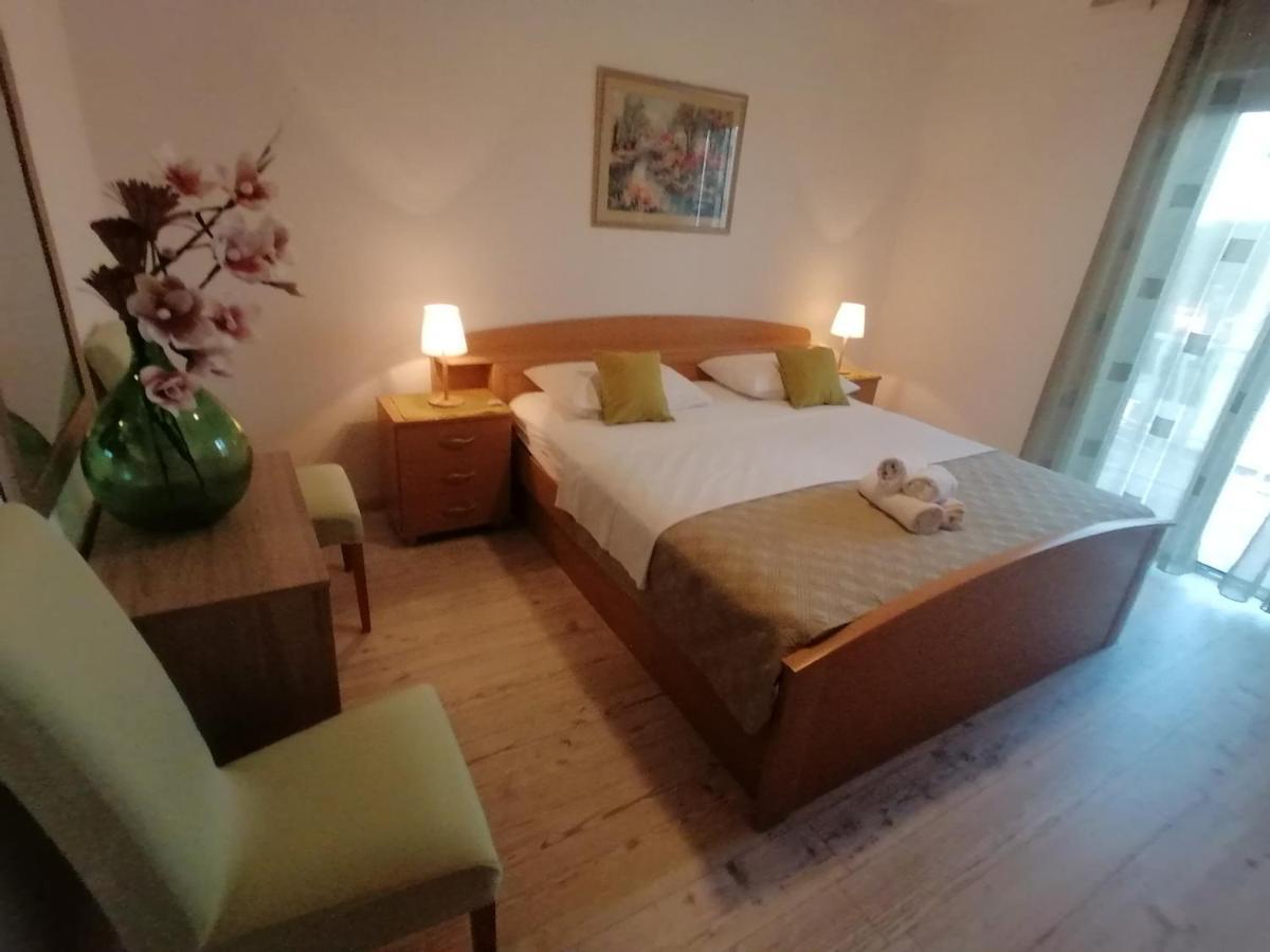 Apartmani Niki Hvar Hvar Town Exteriér fotografie