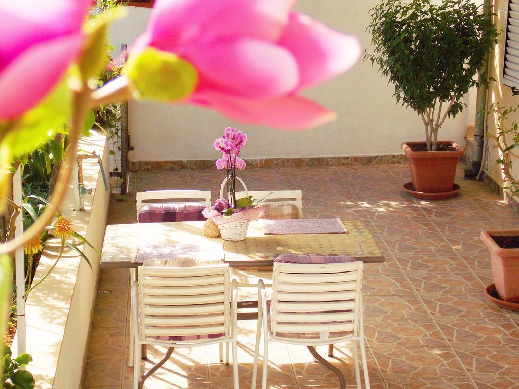 Apartmani Niki Hvar Hvar Town Exteriér fotografie